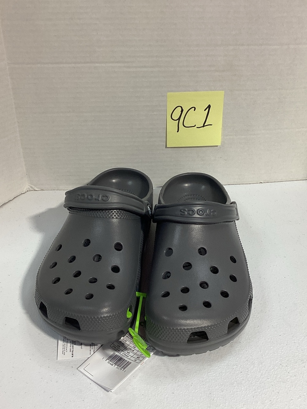 CROCS Classic Clog in Gray for Kids